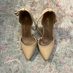 Dream Pairs Women's Beige Ankle Strap Heels